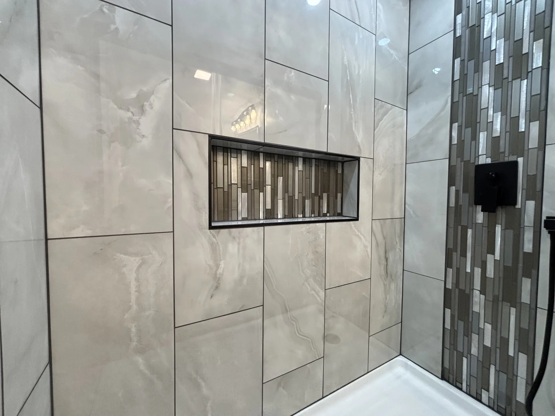 Bathrooms renovation by Jameson's Legacy Renovations