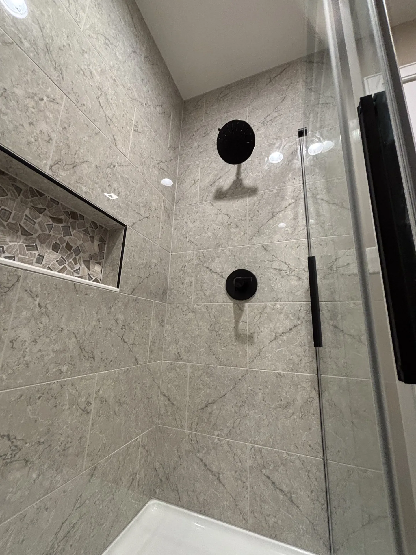 Bathrooms renovation by Jameson's Legacy Renovations