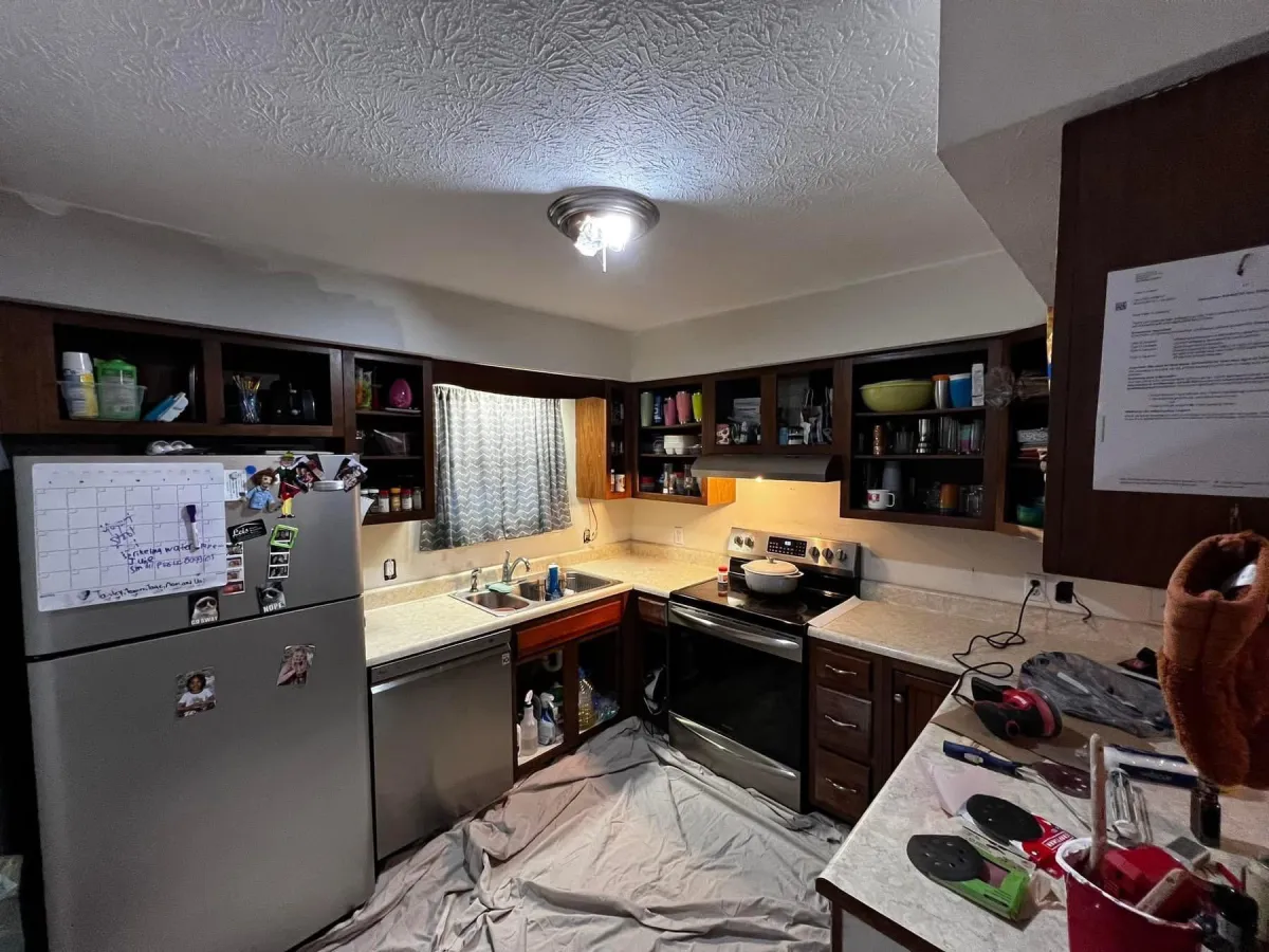 Kitchen before remodel, Dayton OH